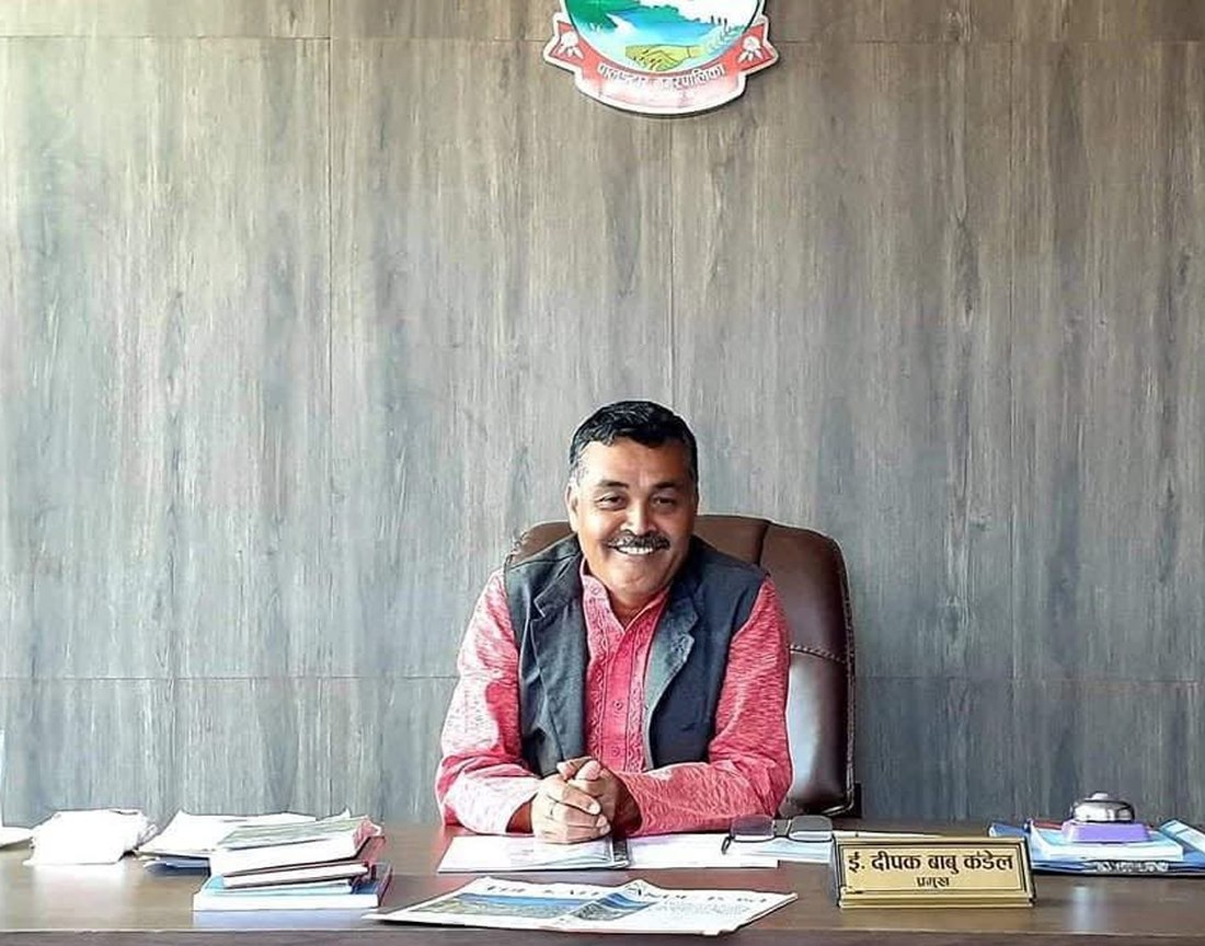 Deepak Babu Kandel at the mayor's office in Palungtar